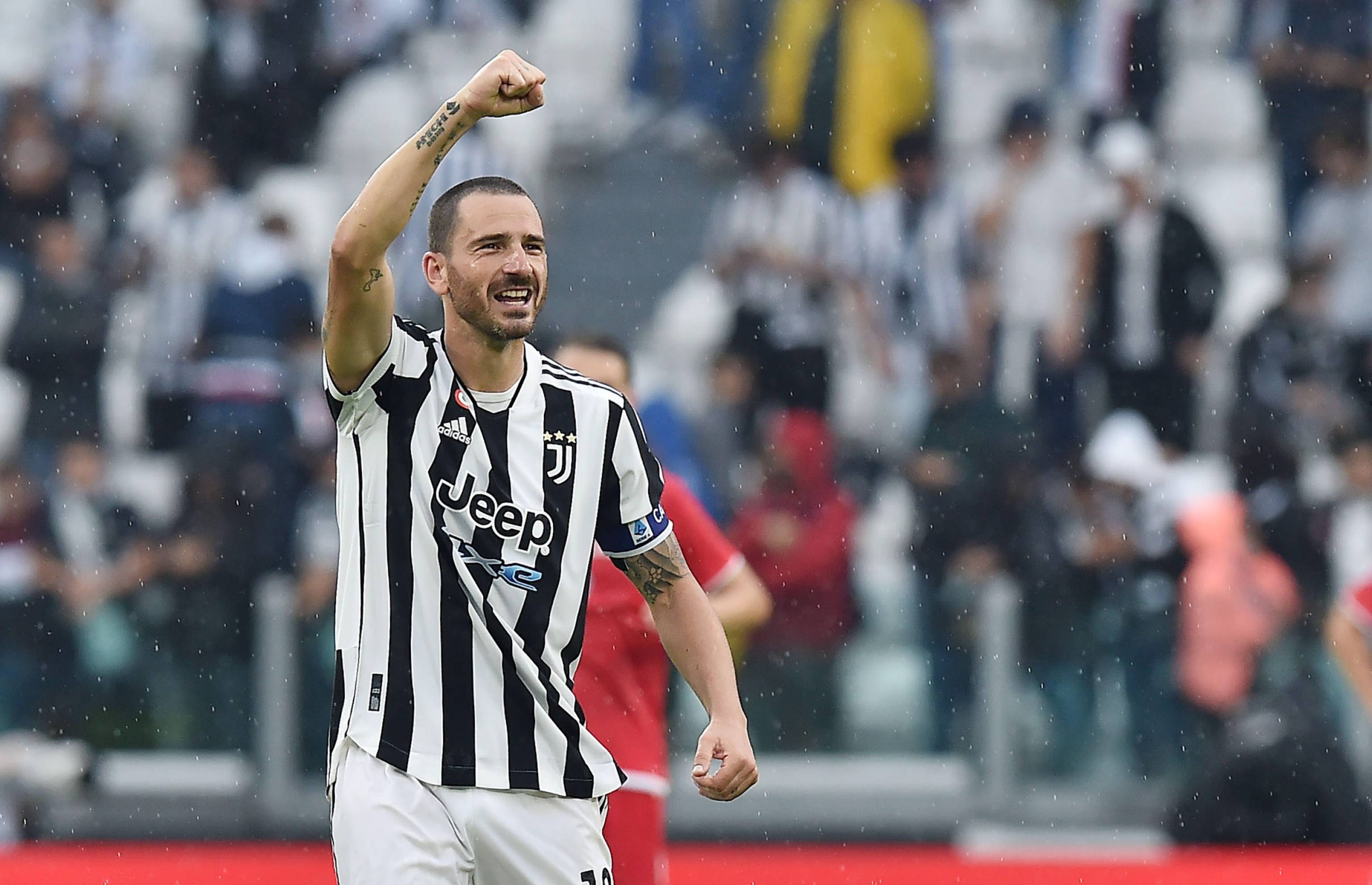 狄龙：硬汉形象的塑造者（狄龙：银幕硬汉形象的缔造者）