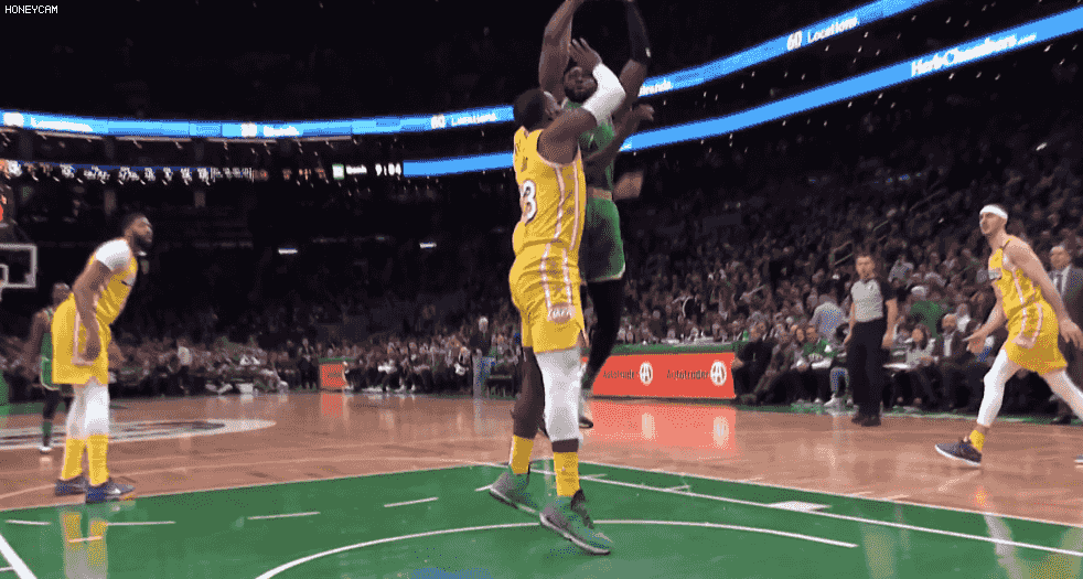 武器大师怎么办啊？SBV精英队史首次荷甲客场击败阿贾克斯（武器大师如何应对？SBV精英荷甲队史首次客场击败阿贾克斯）