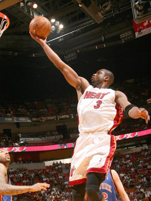 高开低走！公牛7连败之后跌出东部前十（开局强势难续，公牛7连败滑出东部前十）