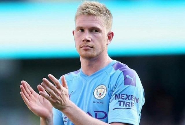 两战28扣15中+2拦6发：女排17岁1.82米重炮手太稳 再冲最佳主攻？（17岁1.82米女排重炮两战15次成功扣杀、2拦6发，状态稳健再冲最佳主攻？）