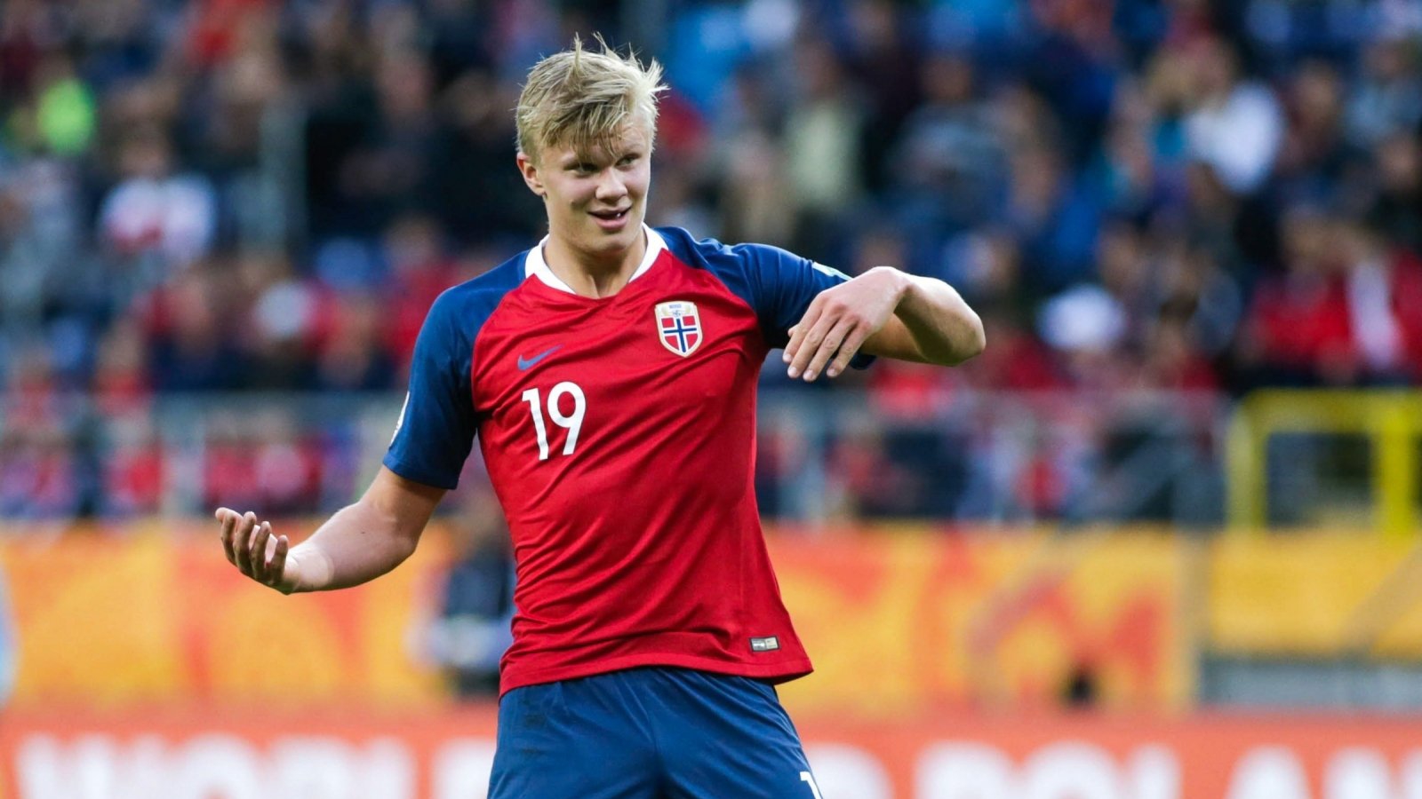 斯洛文尼亚依靠核心发挥晋级（核心发威助斯洛文尼亚晋级）