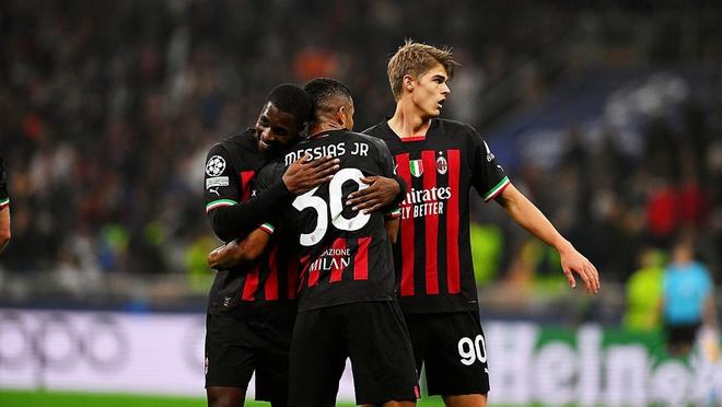 阿尔卡拉斯透露：让自己在球场上势不可挡的秘诀（阿尔卡拉斯揭秘：如何在赛场所向披靡）