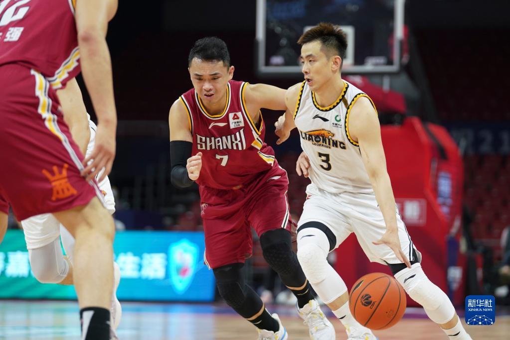 罗体：罗马非常渴望得到齐尔克泽，但双方就租借方式仍有分歧（罗体：罗马力求引进齐尔克泽，租借条款分歧尚未解决）