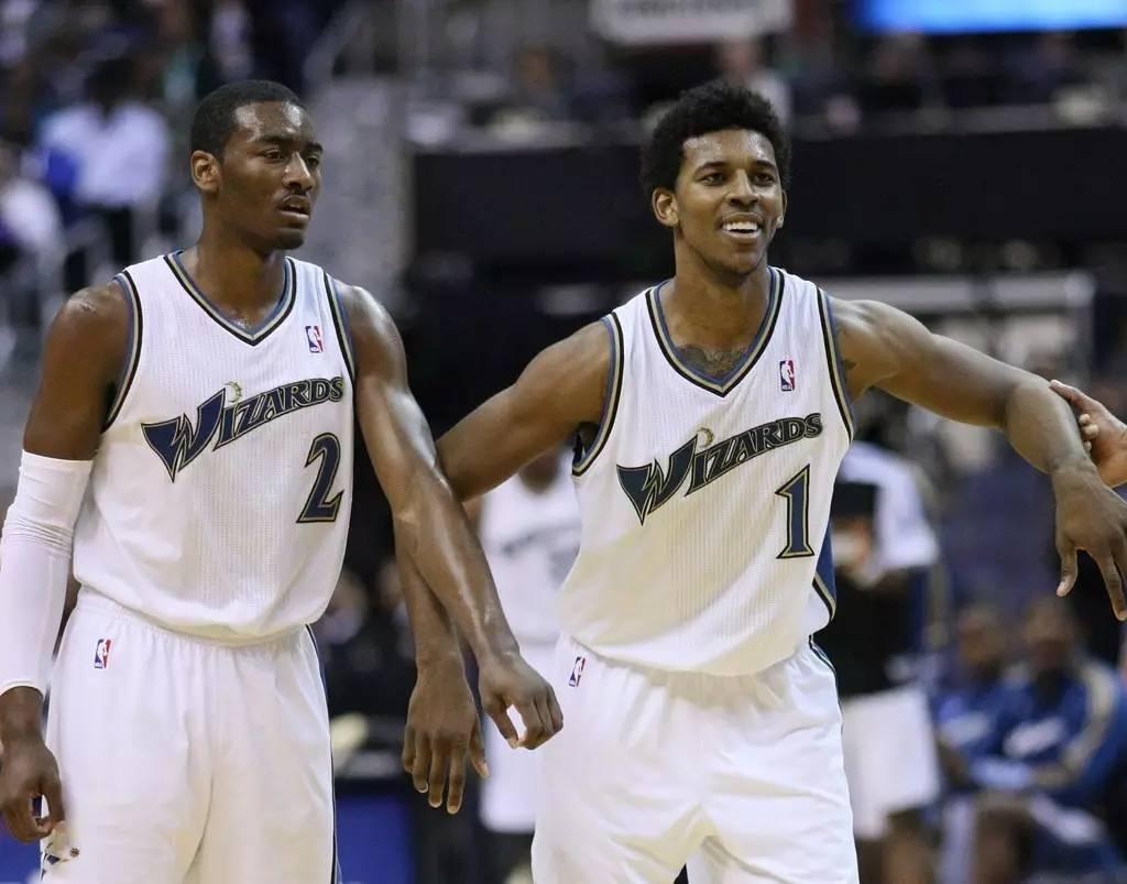 斯基拉：B席接近本赛季结束后自由身离队，多支球队已联系他（斯基拉：B席或将在赛季末以自由身离队，已有多家俱乐部接洽）