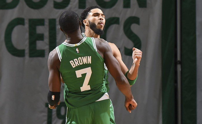 美记：国王仍对库明加感兴趣，但他的价值因状态挣扎有所降低（美媒：国王仍有意库明加，但其状态低迷致身价下滑）