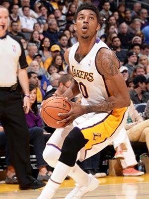 官方：帕拉迪诺成为亚特兰大新主帅，签约至2027年6月（亚特兰大官宣帕拉迪诺执掌球队，合同期至2027年6月）