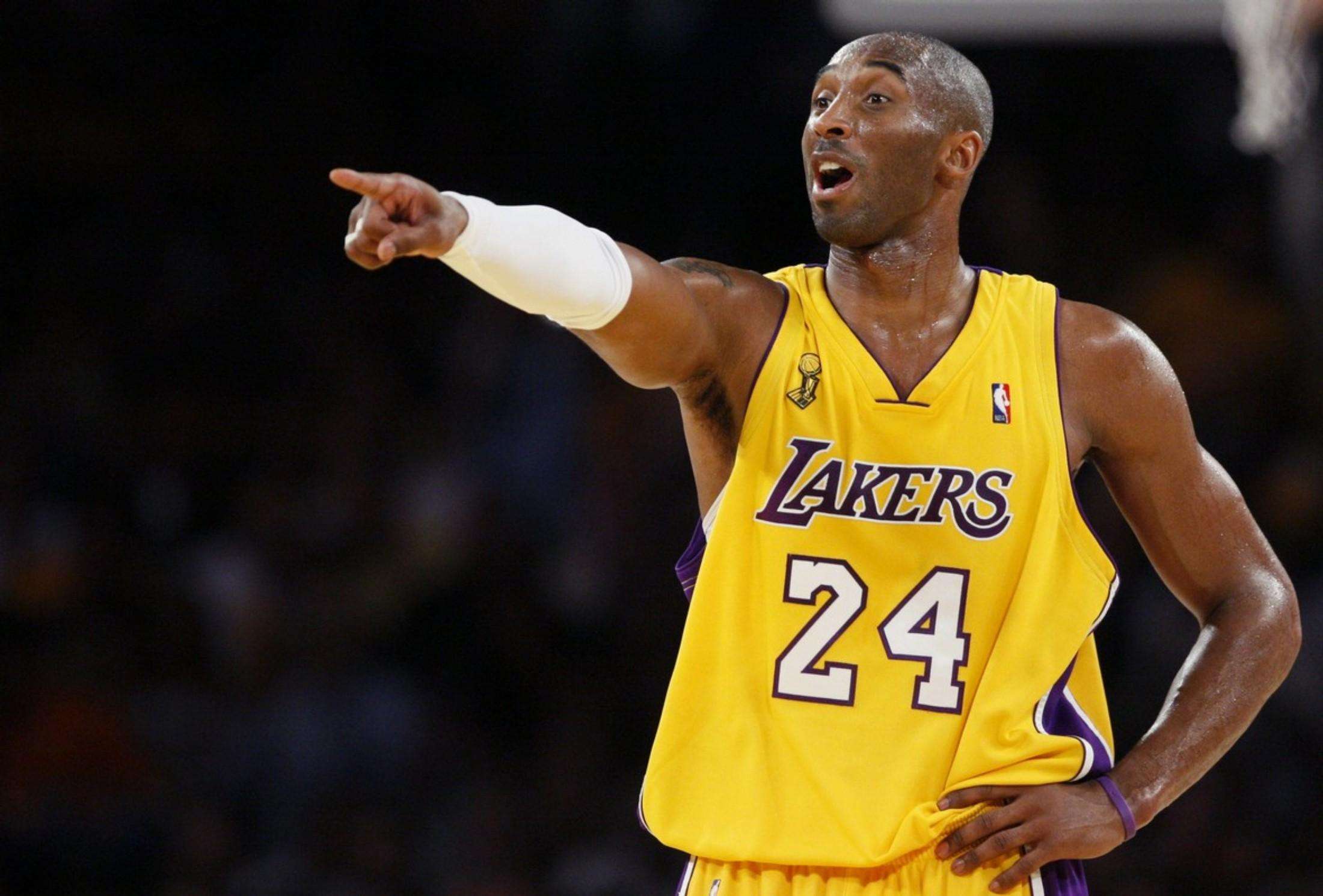 西媒：巴萨今冬不会放球员离队，也不会强迫特尔施特根转会（西媒：巴萨冬窗零离队，特尔施特根不会被迫转会）