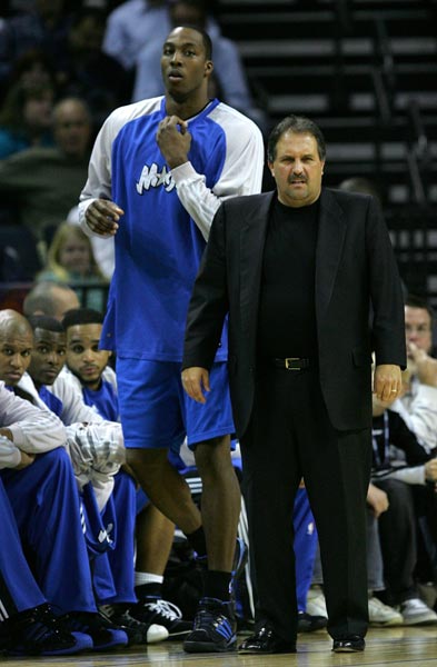 英超前瞻：水晶宫剑指三分冲欧冠区，曼联盼终结3轮不胜颓势（英超前瞻：水晶宫力争三分冲击欧冠席位，曼联盼止住三轮不胜颓势）