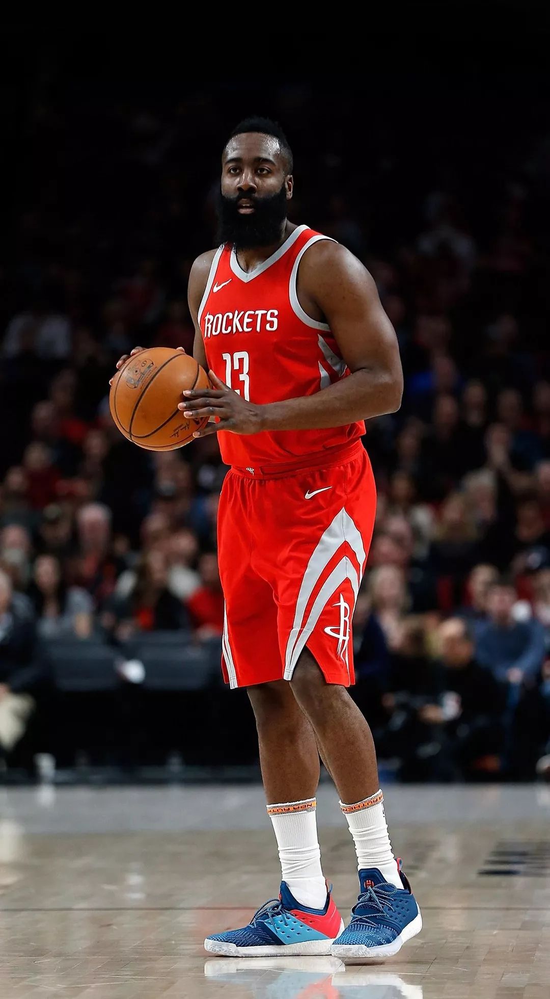 美记：文班亚马和卡斯尔均参加马刺完整训练，后者或明天复出（美媒记者：文班亚马与卡斯尔均参加马刺合练，卡斯尔有望明日复出）