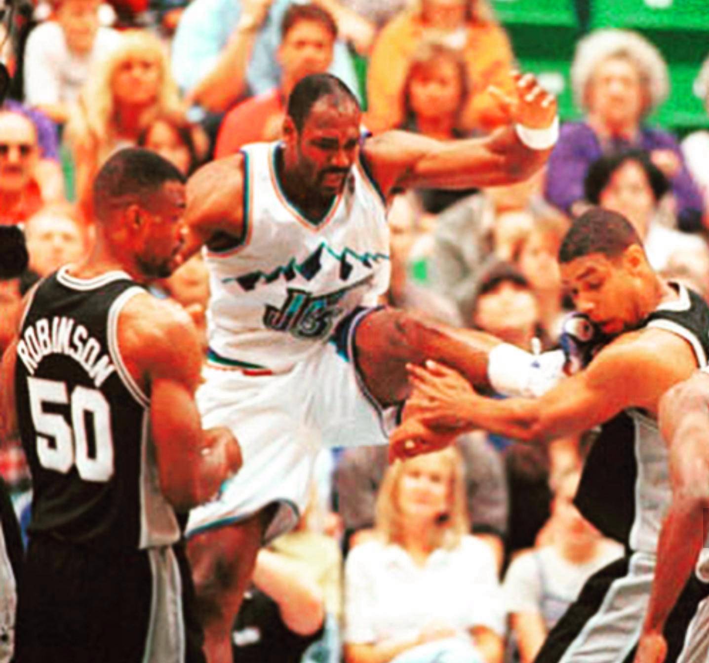 詹姆斯连续得分，逆转比赛节奏（詹姆斯连砍得分，改写比赛节奏）