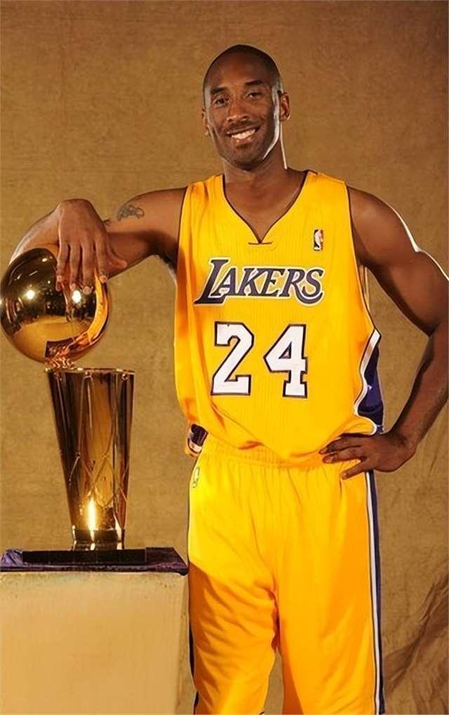 柏太阳神 VS 町田泽维：争冠与亚冠资格的激烈碰撞（柏太阳神对阵町田泽维：联赛桂冠与亚冠门票之争）