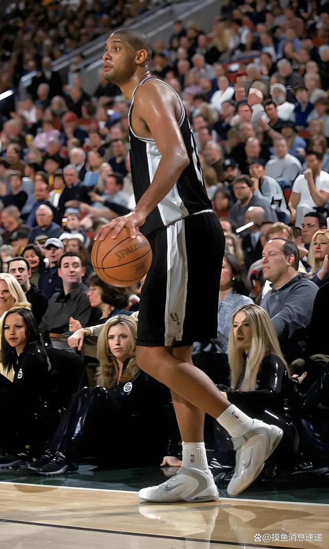 海港在亚冠已跨赛季10场不胜，上次赢球是整整一年前（海港亚冠连10场不胜，距上次赢球已满一年）