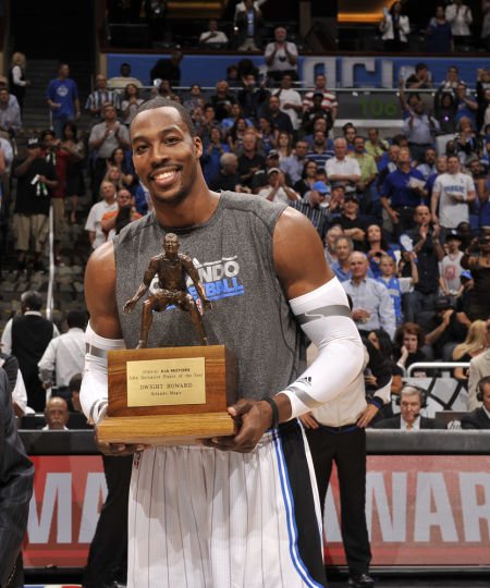 惠州小外援杰师傅现象级表现，能否叩开男篮大门？（惠州小外援杰师傅状态爆棚，能否敲开中国男篮之门？）